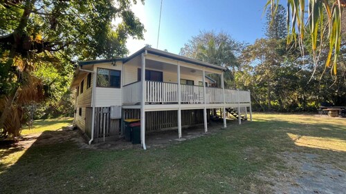 By The Sea - by Lifestyle. Brunswick Heads