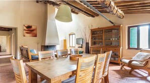 Dining - Tiziano-Leonardo - Villa Amedeo Tuscan countryside (Brenna)