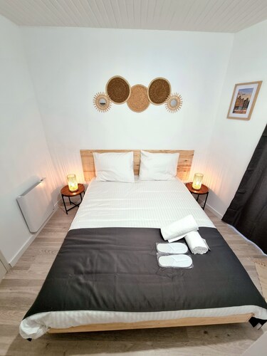 New Renovated Apartment