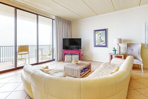 TV, stereo - 3BR Beachfront PH Suite: Suntide III - Unit 1203 (South Padre Island)