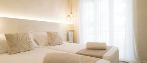 Desk, iron/ironing board, free WiFi