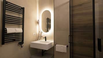 Superior Double or Twin Room | Bathroom | Shower, hair dryer, towels, soap