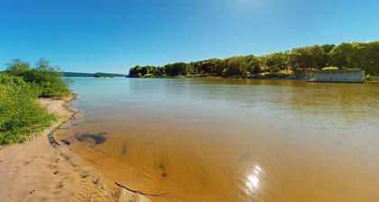 Unwind By the Water! Family Lake House in Eufala