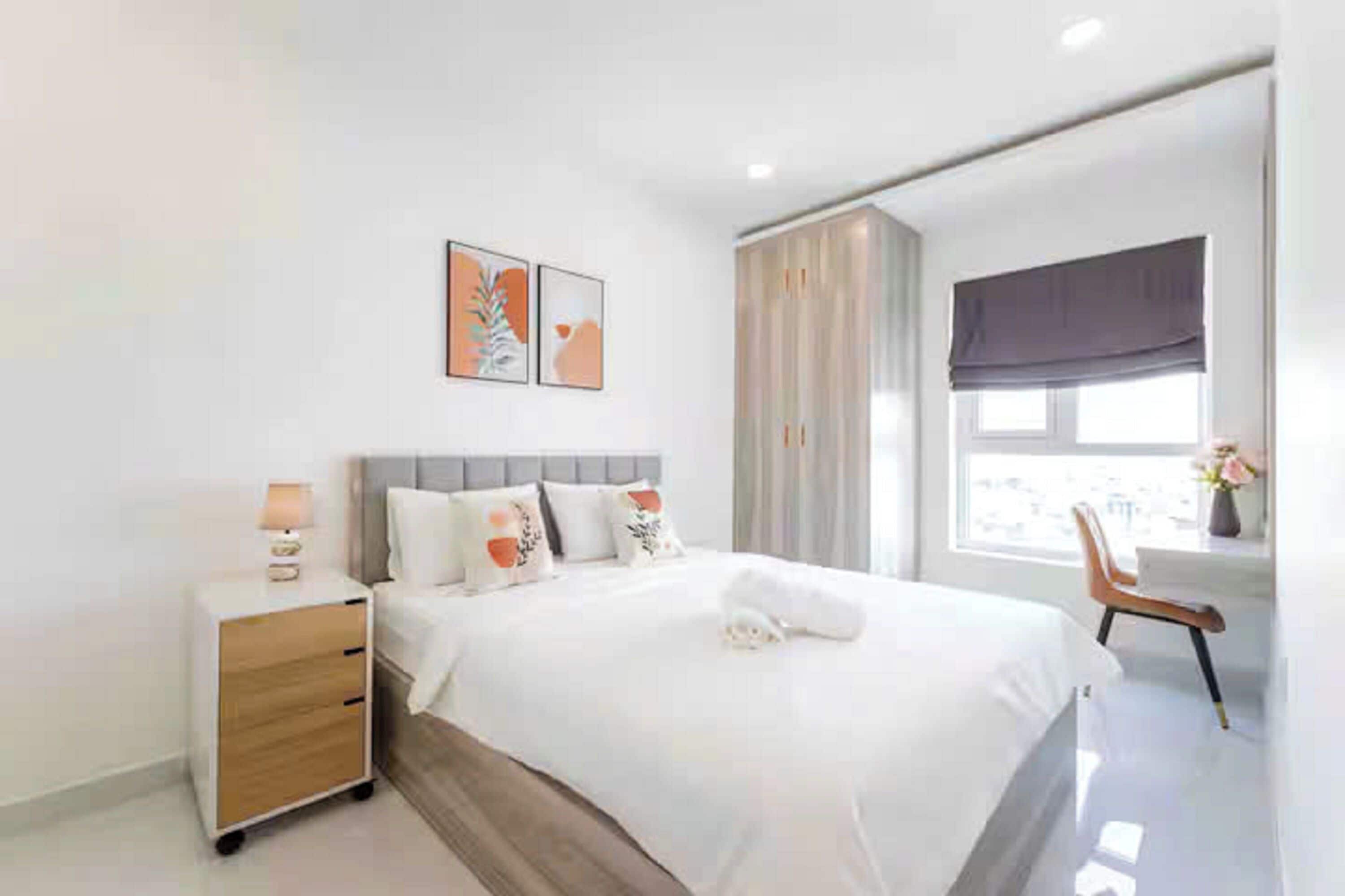 Presidential Suite, 2 Bedrooms, Club Lounge Access, City View | Egyptian cotton sheets, premium bedding, down comforters