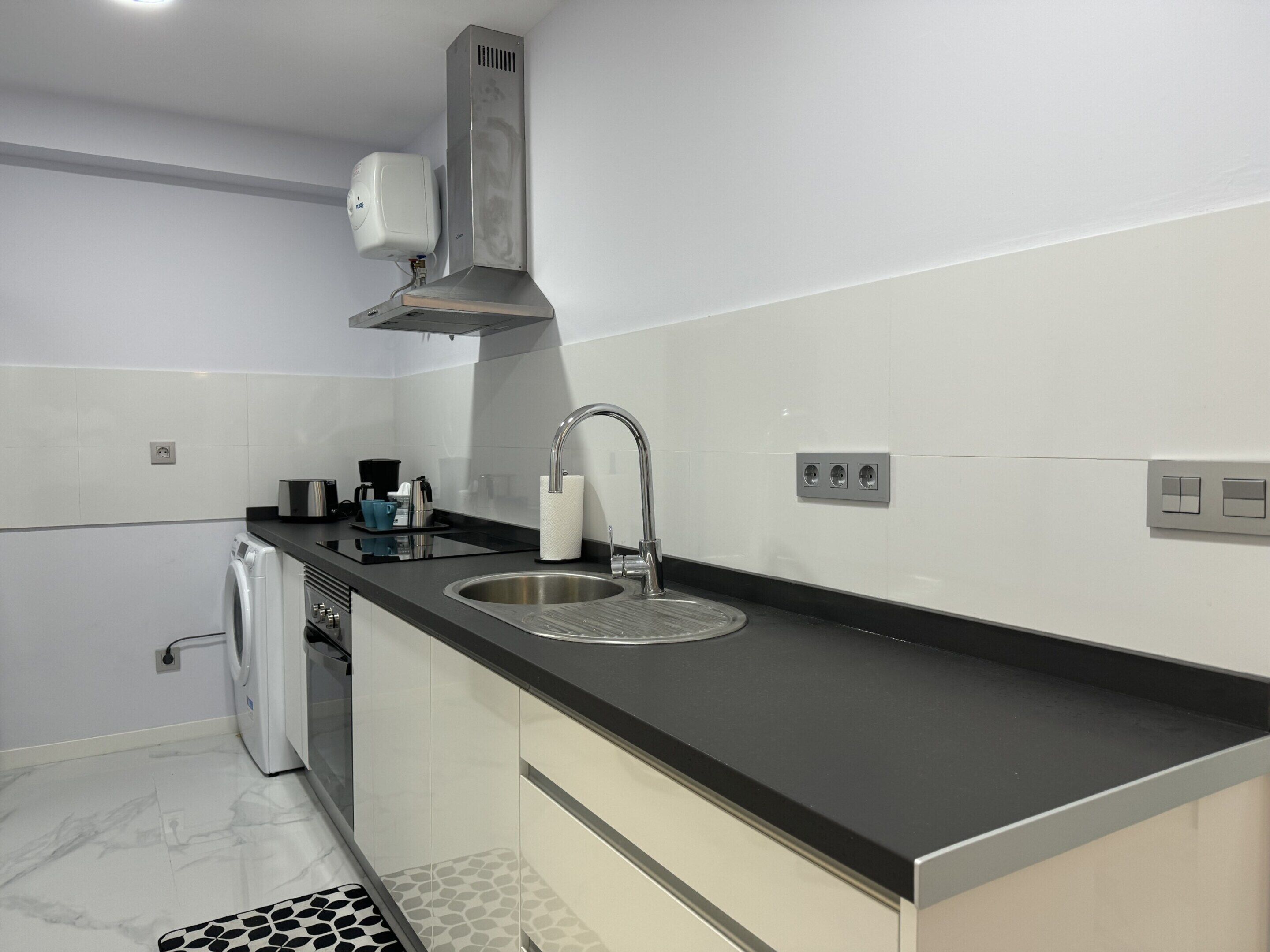 Mobile Home | Private kitchen