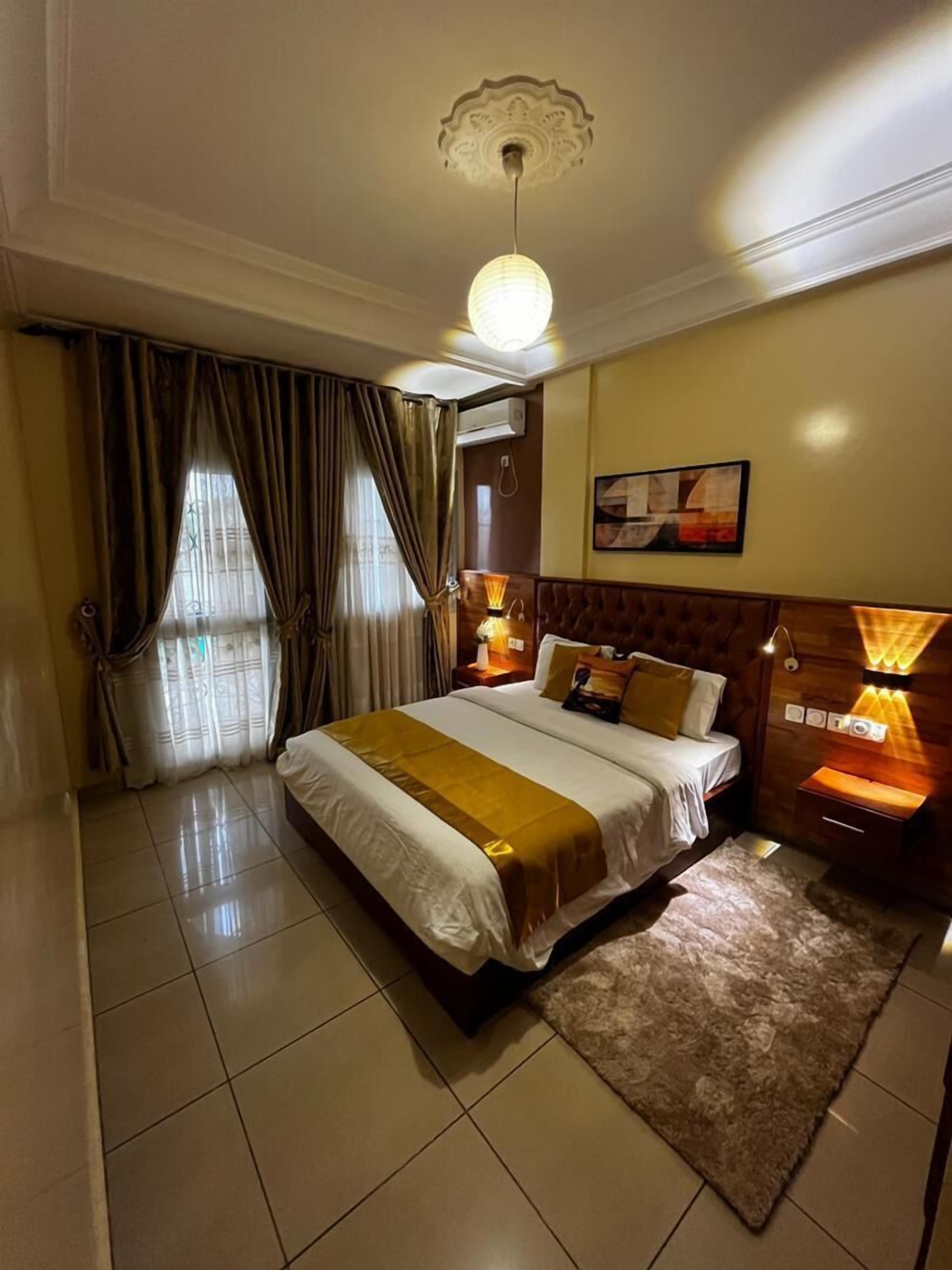 Individually decorated, individually furnished, desk, laptop workspace