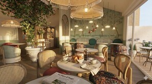 3 restaurants, lunch, dinner served; French cuisine  - VILLA HENRIETTE (Cabourg)