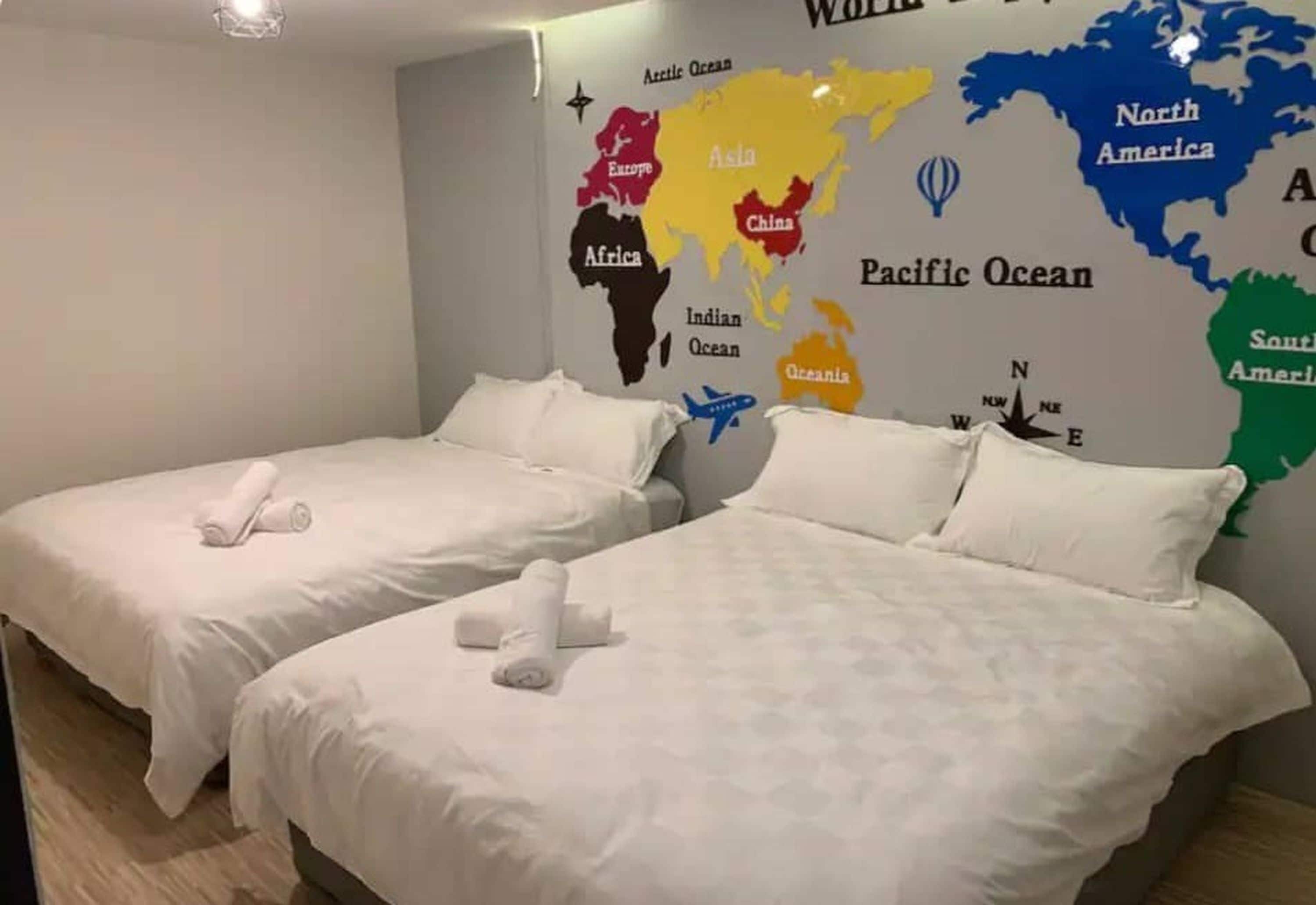 Family Room | Free WiFi, bed sheets