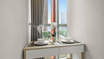 Apartment, 1 Bedroom, City View | Ruang makan
