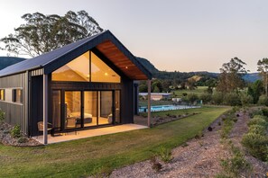 Exterior - Chris' II - Designer Masterpiece in Kangaroo Valley (Kangaroo Valley)