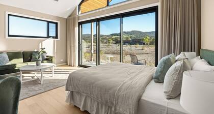 Chris' II - Designer Masterpiece in Kangaroo Valley