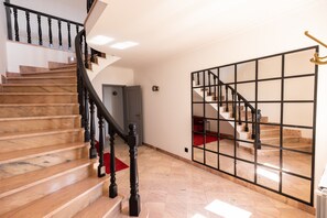 Interior - The Ocean- Beach front villa with amazing sunsets (Carvoeira)