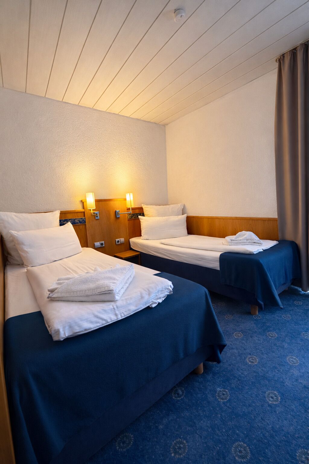 Twin Room, City View | Hypo-allergenic bedding, in-room safe, desk, laptop workspace