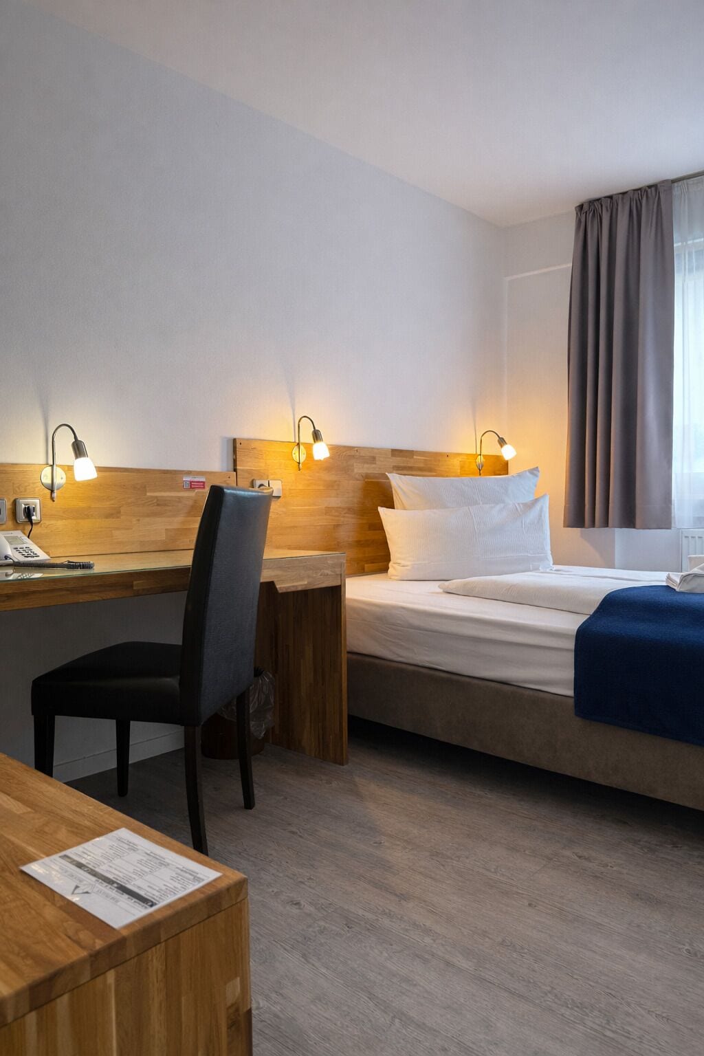 Double Room, City View | Hypo-allergenic bedding, in-room safe, desk, laptop workspace