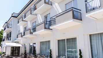 واجهة المنشأة