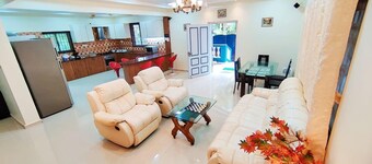 Spring Field Villa