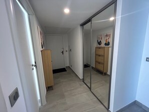 Interior - Prestige view 103 by Avecoeur (Èze)