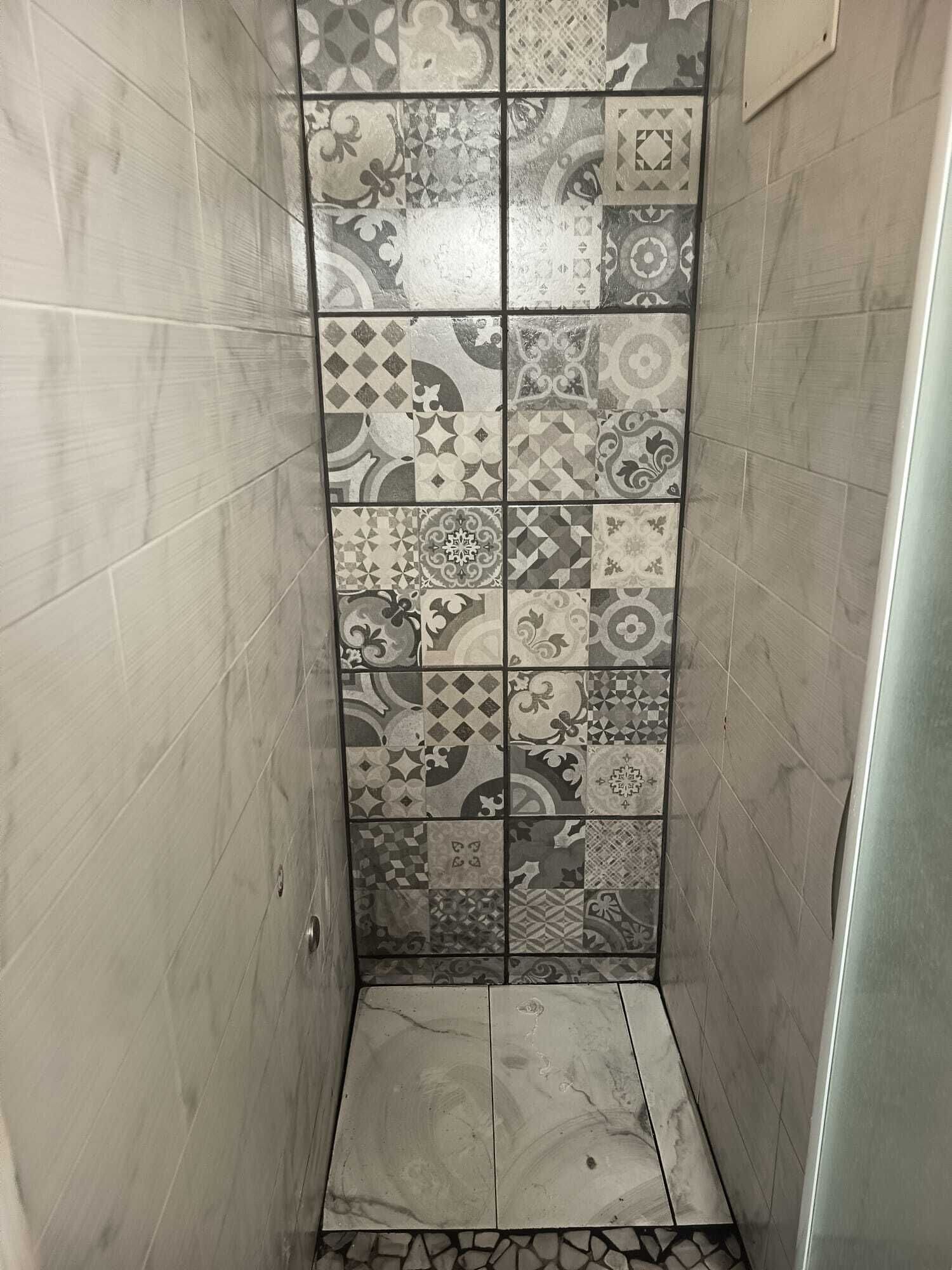 经典单人房, 阳台 | 浴室 | 淋浴设施、吹风机、毛巾、肥皂