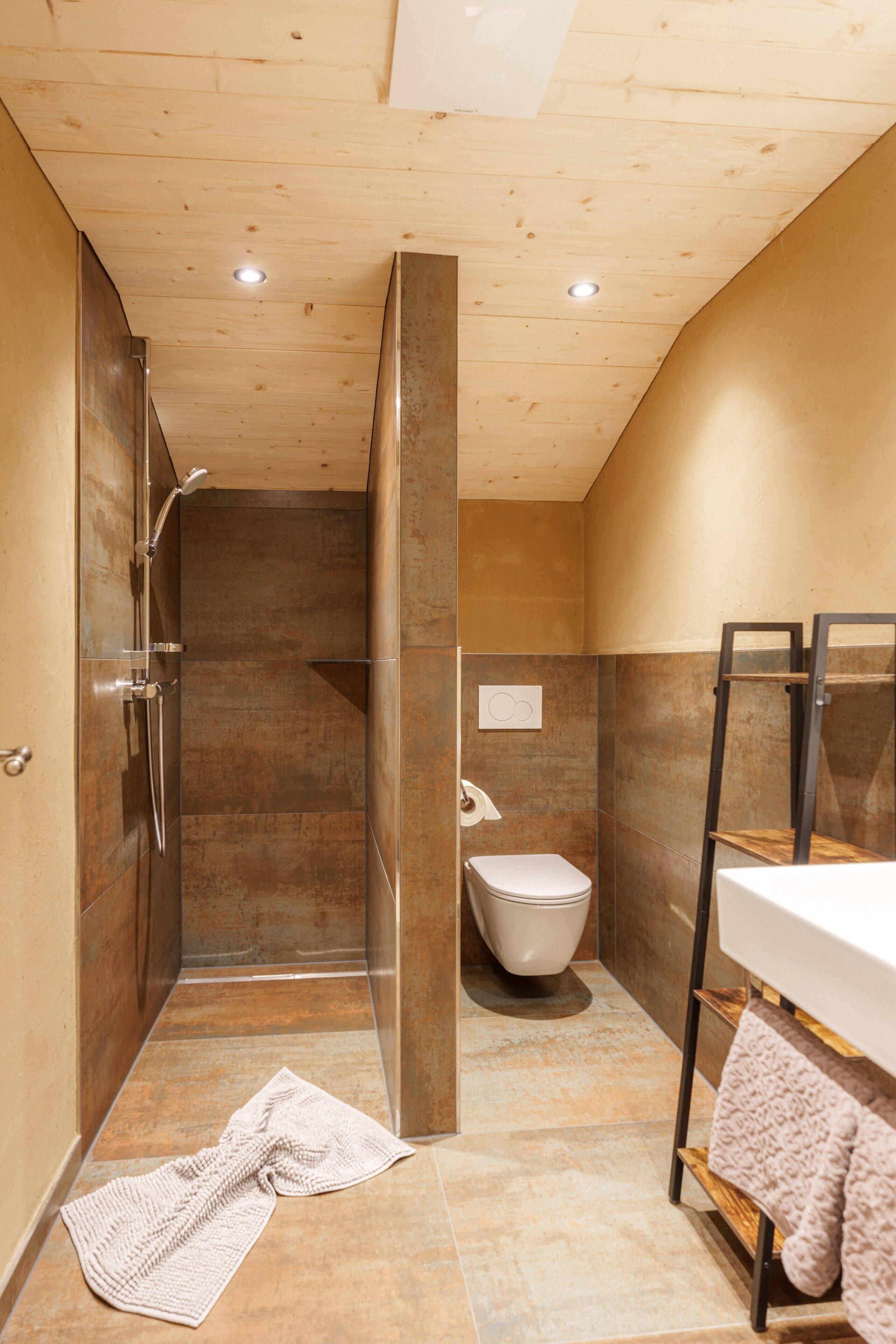 Apartment | Bathroom