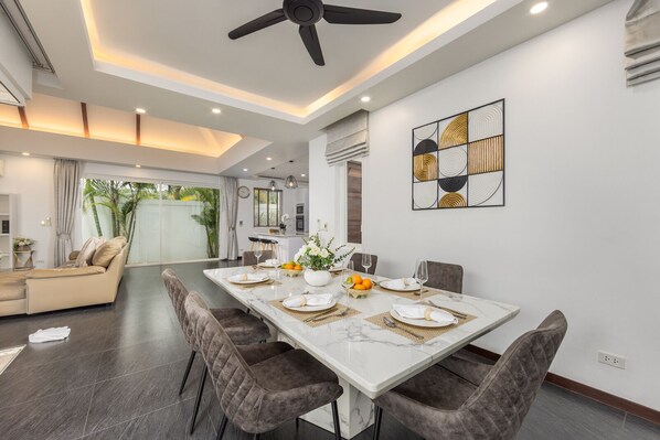 Villa (2 Bedrooms) | Interior - Villa Hemi 2BR Modern Thai Style (Choeng Thale)