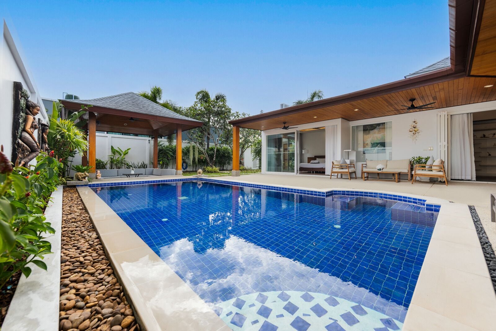 Villa (2 Bedrooms) | Front of property