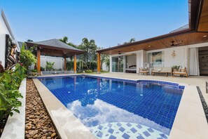 Outdoor pool - Villa Hemi 2BR Modern Thai Style (Choeng Thale)
