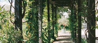 Turmvilla Werder - Historic vacation home with garden, Havel view & bathing jetty