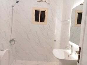 Seife, Shampoo, Toilettenpapier