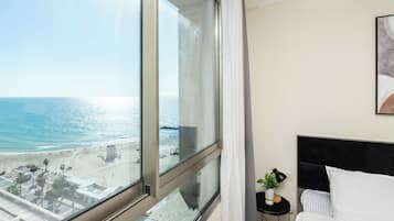 Apartment, 1 Bedroom | Seterika/papan seterika, Wi-fi percuma, cadar katil