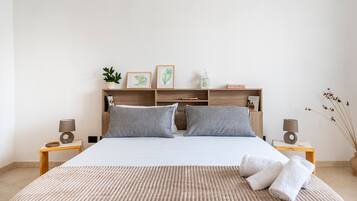 3 chambres, fer et planche Ă repasser, Wi-Fi, draps fournis