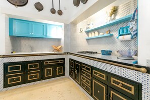 Fridge, oven, stovetop, dishwasher - Holiday Home 'Villa Riggia - Ground Floor' (Nardò)