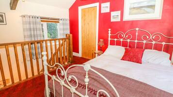 1 chambre, décoration personnalisée, ameublement personnalisé