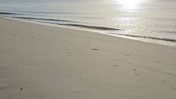 Villa, 2 Bedrooms, Accessible, Patio | Beach