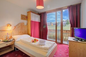 Family Studio, Mountain View (Single Rooms)