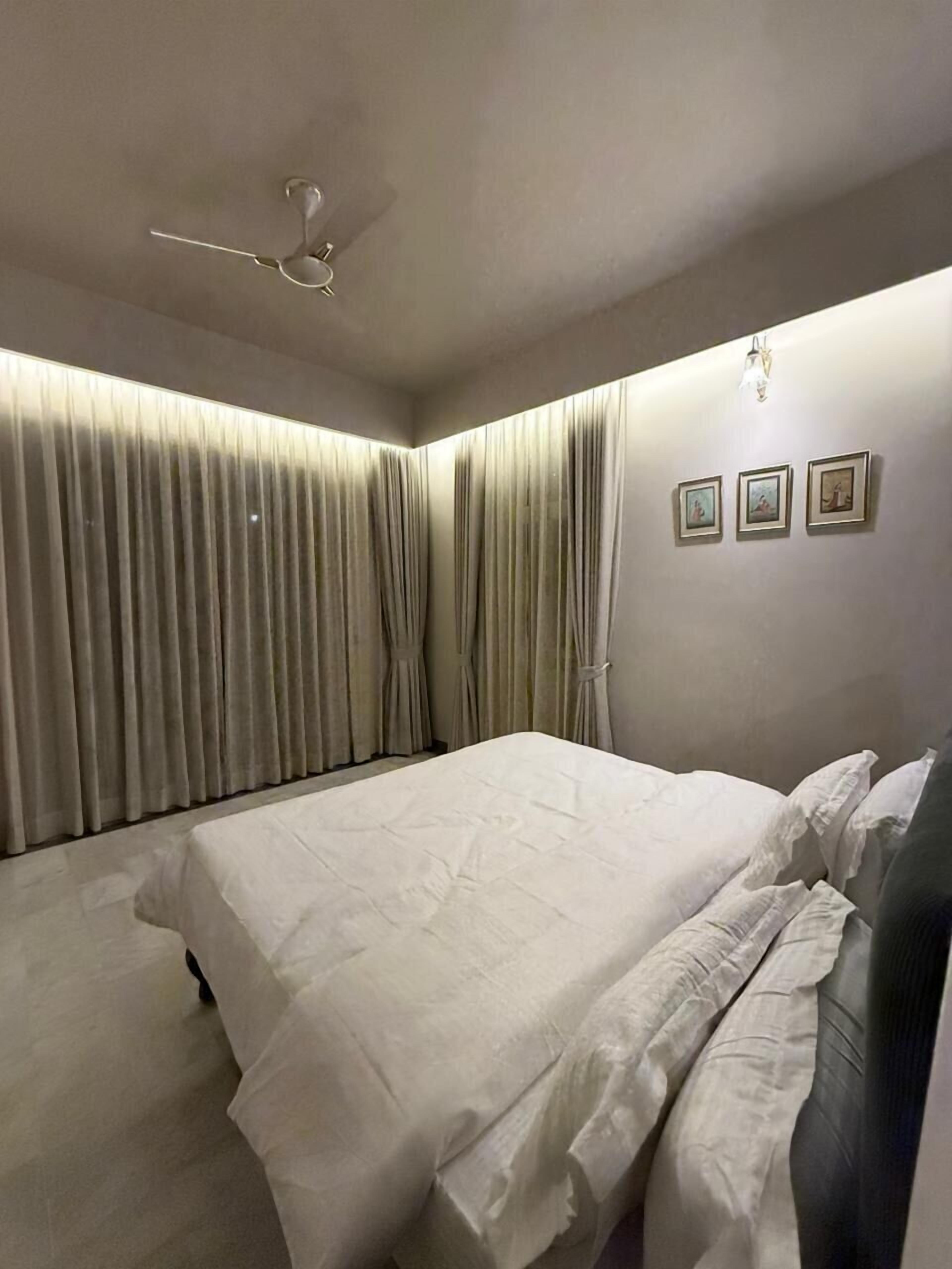 Deluxe Double Room, Pool View | Desk, laptop workspace, free WiFi