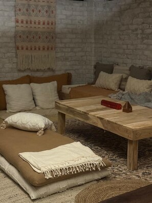 Lobby sitting area - The Bagheera Retreat (Pushkar)