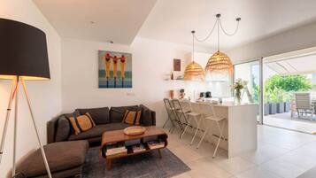 Apartment | Living area