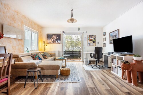 Charmante Boutique-Wohnung mit Balkon und Wlan