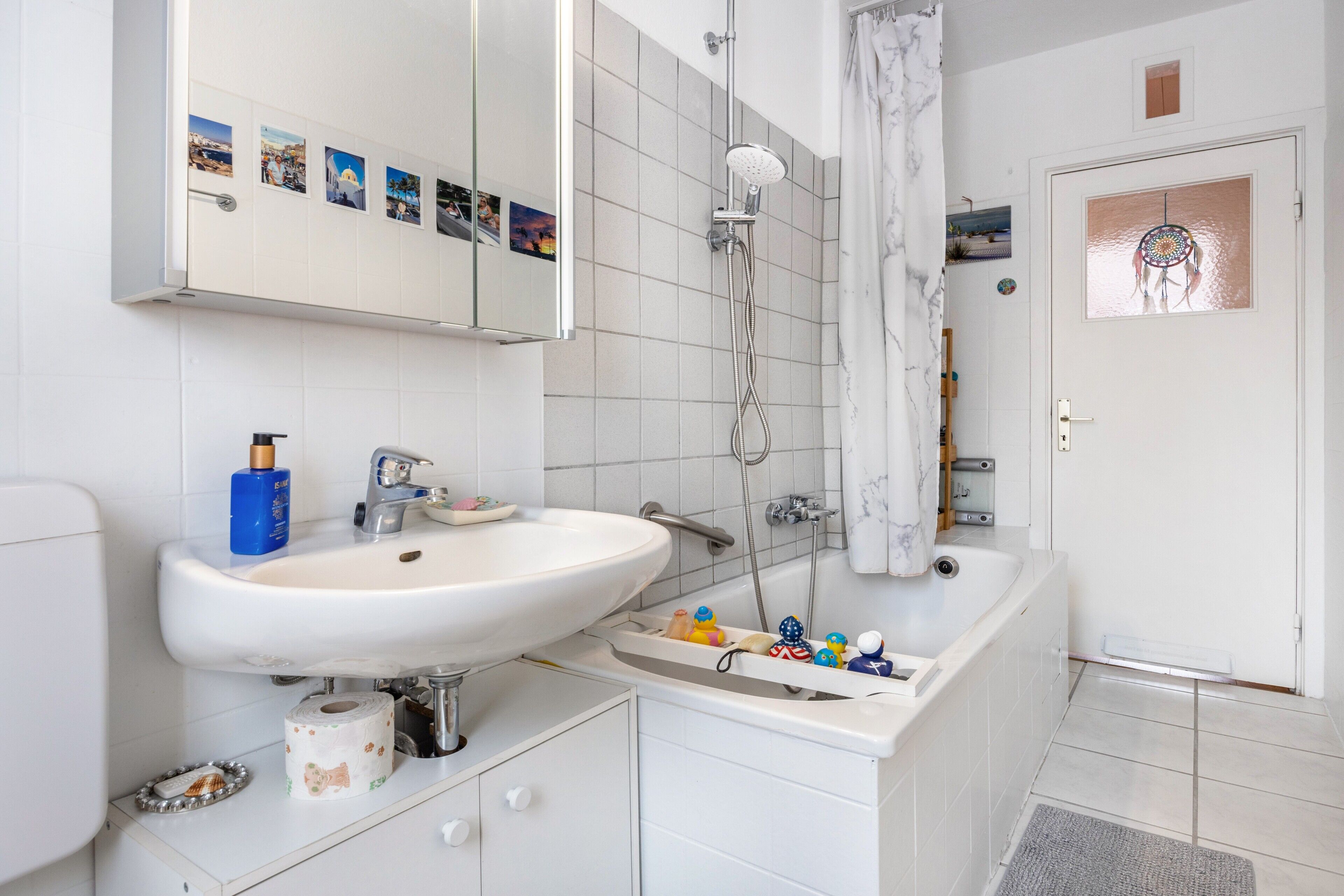 Bruser, hårtørrer, håndklæder