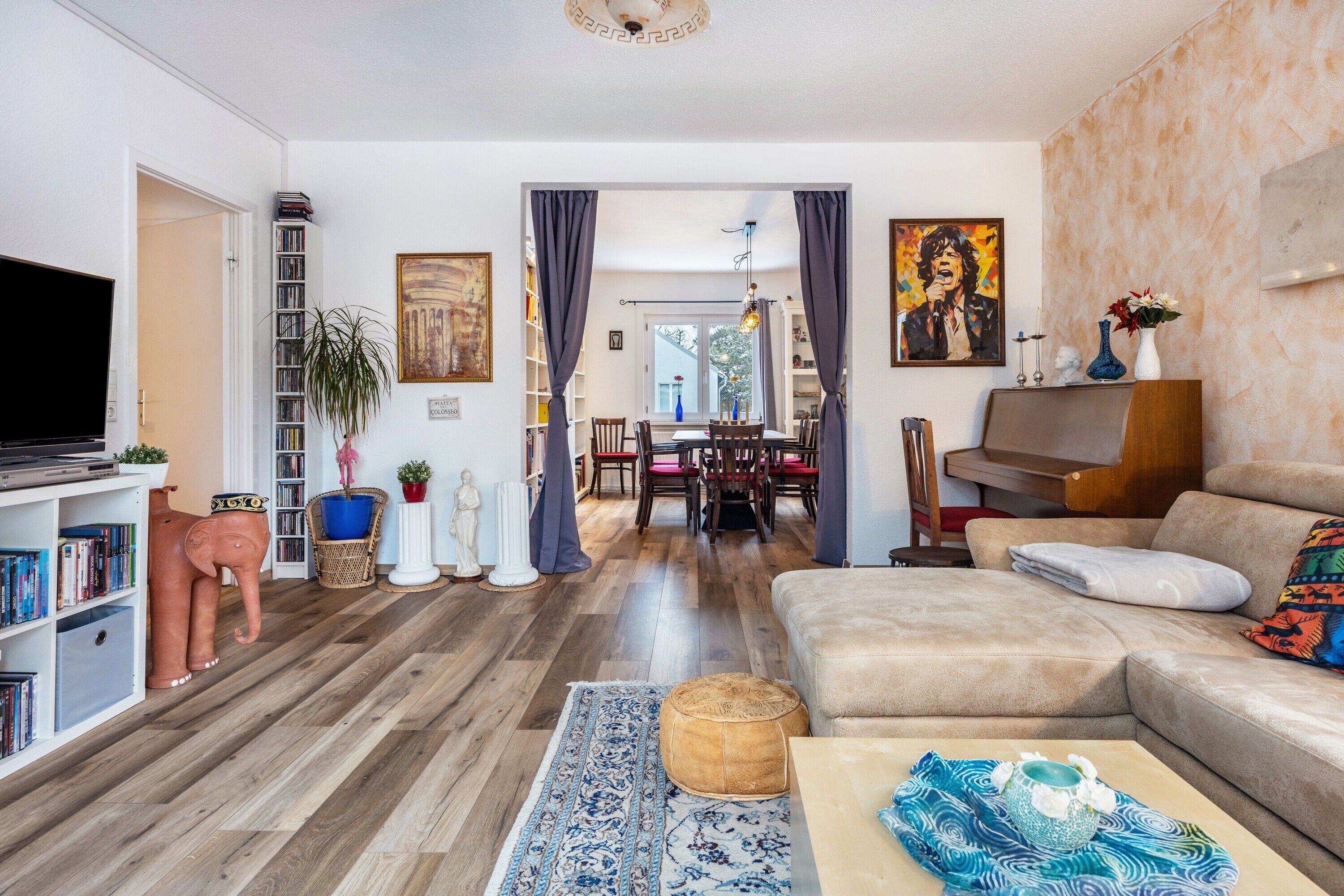 Fernseher, Stereoanlage