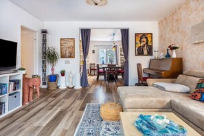 Televisión y estéreo 