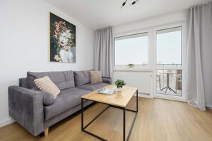 Televisión, oficina