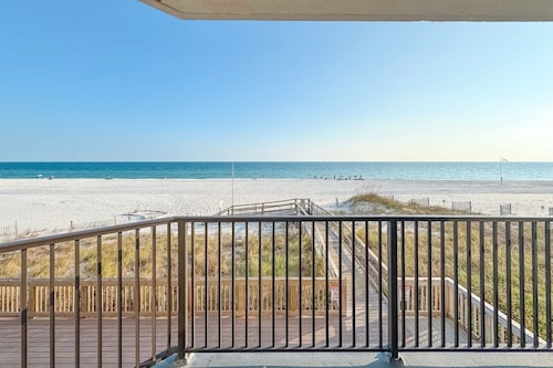 Broadmoor 103 | Orange Beach, AL | Gorgeous, spacious two bedroom beach front condo!