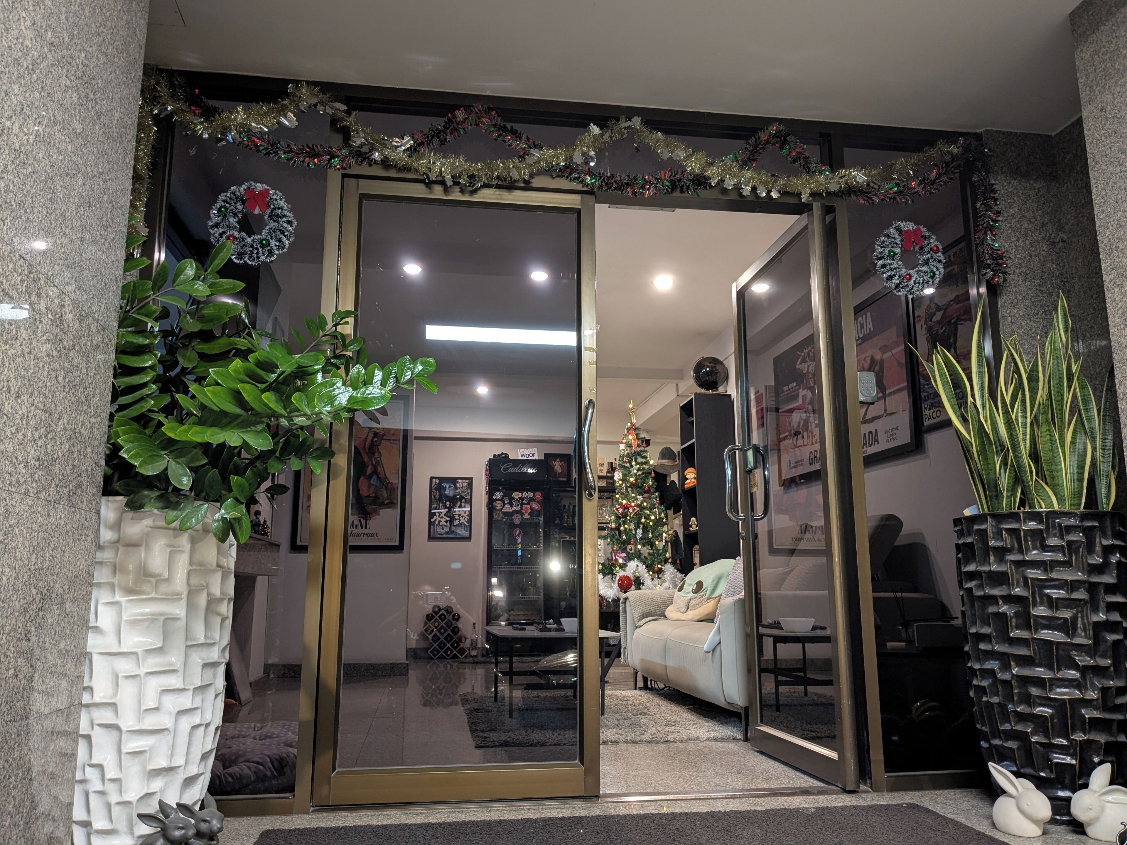 ฝ่ายต้อนรับ