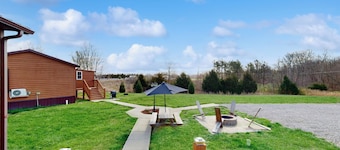 Pet-Friendly Lakeside Gem 4 Mi to Dtwn Murphysboro