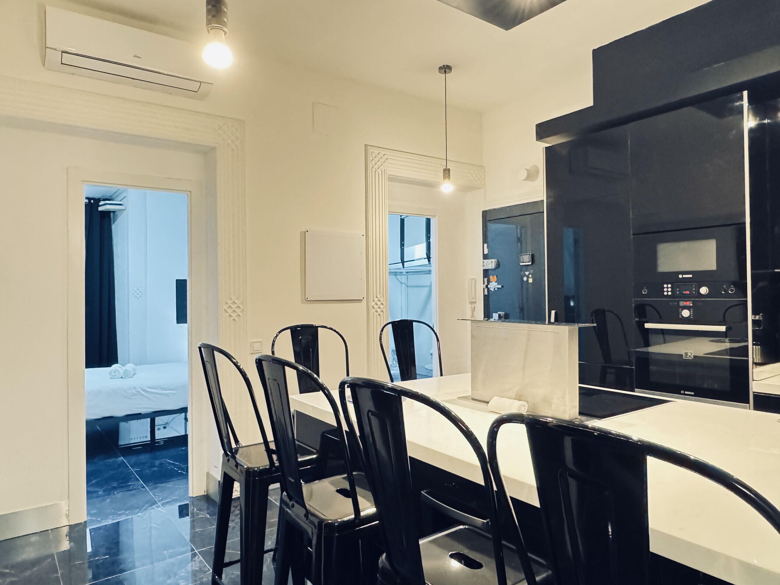 Frigorifero, microonde, forno, lavastoviglie