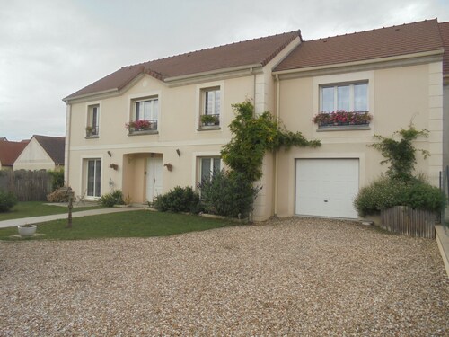 Gîte Les Hérissons, 10 personnes, 5 chambres.
Maison familiale au calme