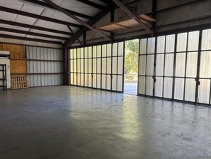 Interior - Another Adventure awaits your Arrival.  Charming 2 Bed / 2 Bath with Hangar! (Diamondhead)