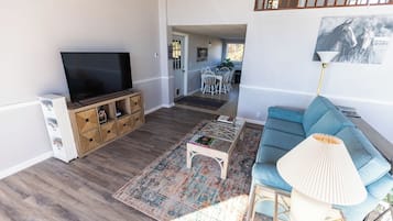 Smart TV, DVD player, books, computer monitors