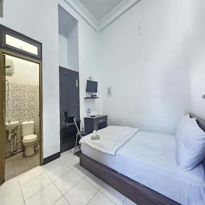 OYO 3229 Ijen Homestay